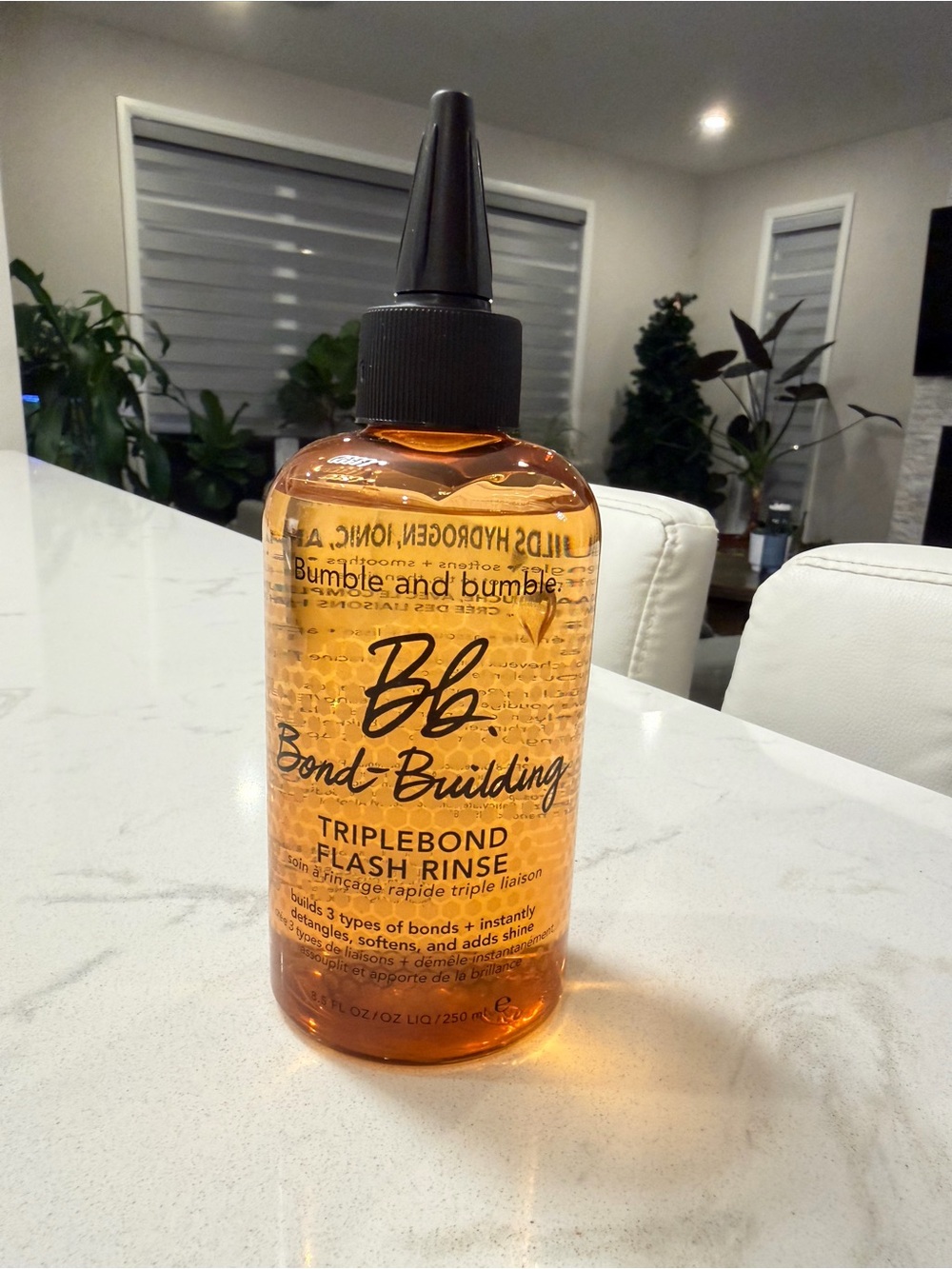 【Brand New】Bumble and bumble Bond-Building TripleBond Flash Rinse – 250mL